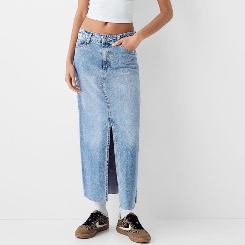 Bershka Women's Blue Denim Midi Skirt